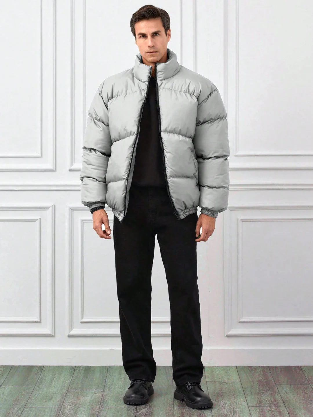 Einfarbige Steppjacke mit Reißverschluss