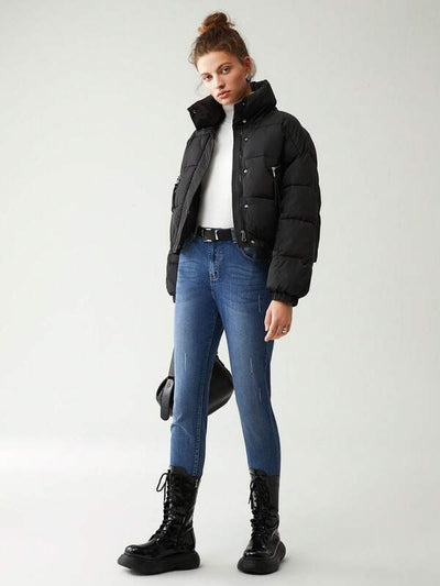 Schwarze Oversized-Pufferjacke mit Reißverschluss
