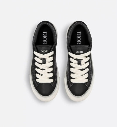 B33 SPIN Sneaker