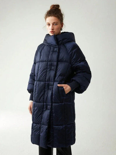 Lange Steppjacke mit Kapuze