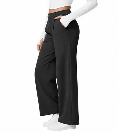Hose mit Seitentaschen und geradem Bein