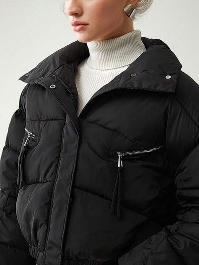 Schwarze Oversized-Pufferjacke mit Reißverschluss